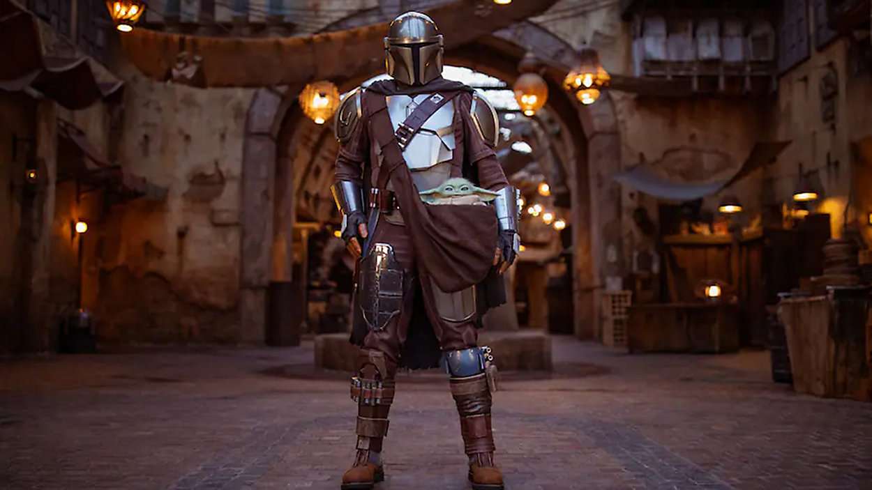 Star Wars characters The Mandalorian, Grogu arrive at Disney World - Galaxy's Edge