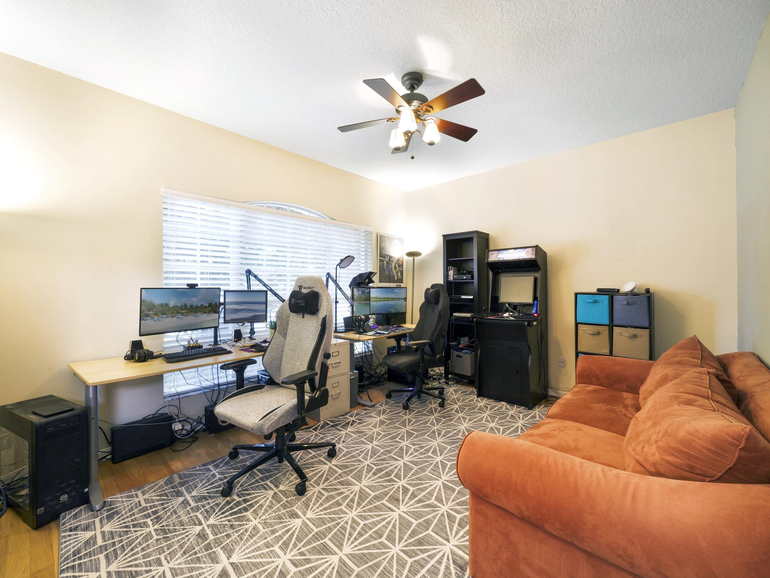 1-print-pbm22766 | Luxury Orlando Homes for Sale | Daniel Wilson Remax Orlando Real Estate Expert 808 Palmetto Terrace in Oviedo, FL 32765. This 5 bedroom pool home offers 3,168 square feet, major upgrades, and top Seminole County schools.